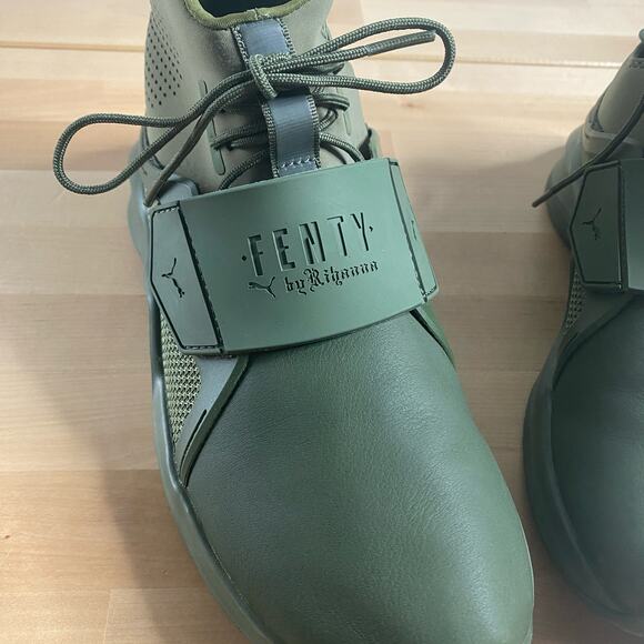 The Trainer Hi Sneaker Puma x Fenty - New in Box - Womens Sz 7 Cypress Green - Picture 4 of 11